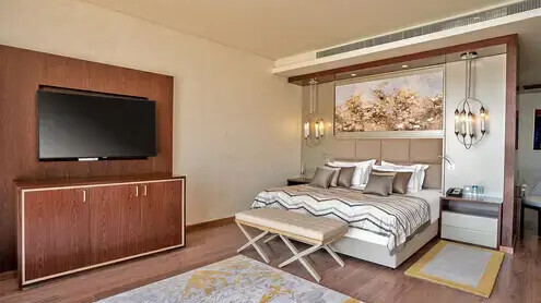 Rixos Premium Magawish Suites & Villas